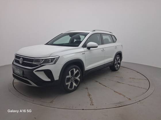 VOLKSWAGEN TAOS 1.4 250 TSI TOTAL FLEX HIGHLINE AUTOMÁTICO